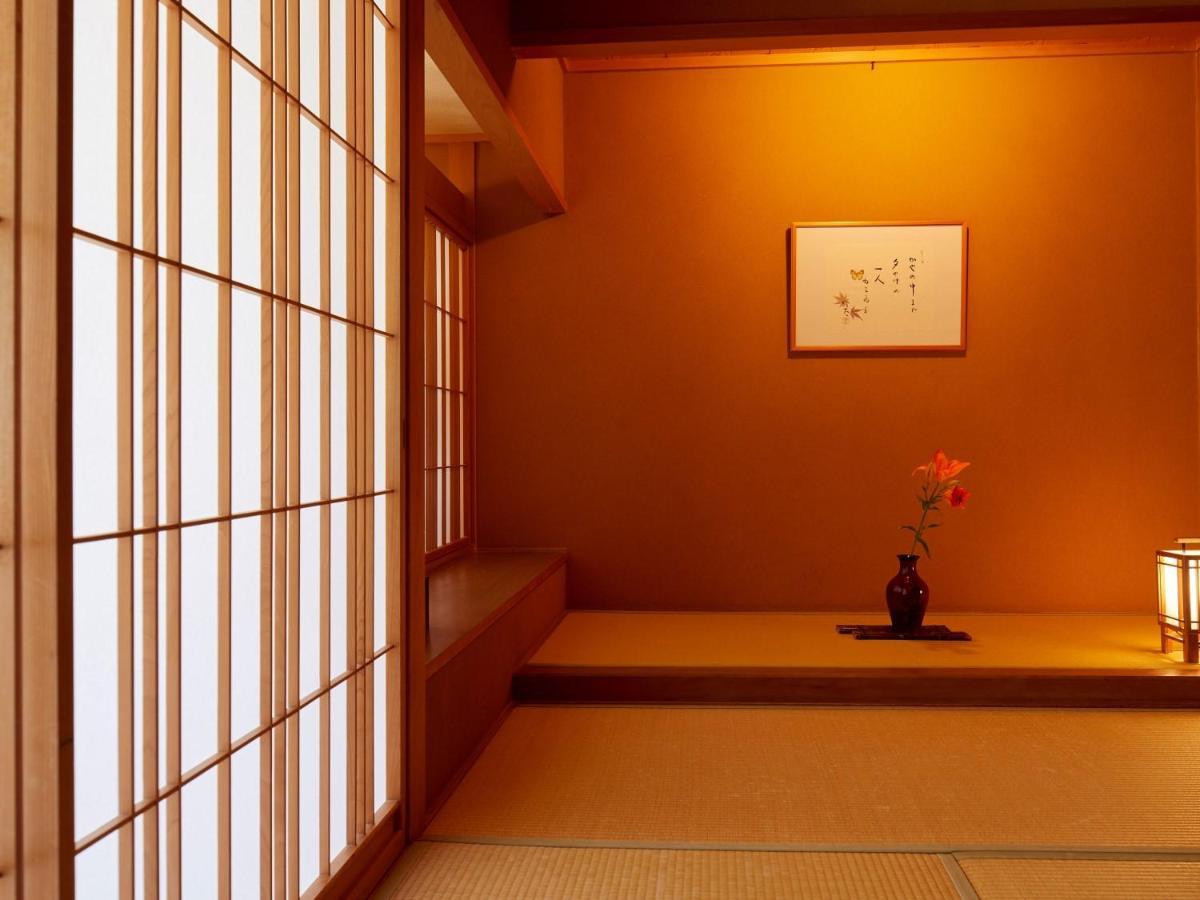 Yamatoya Honten Matsuyama  Extérieur photo
