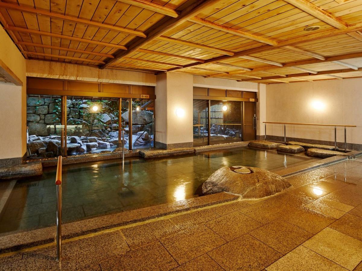 Yamatoya Honten Matsuyama  Extérieur photo